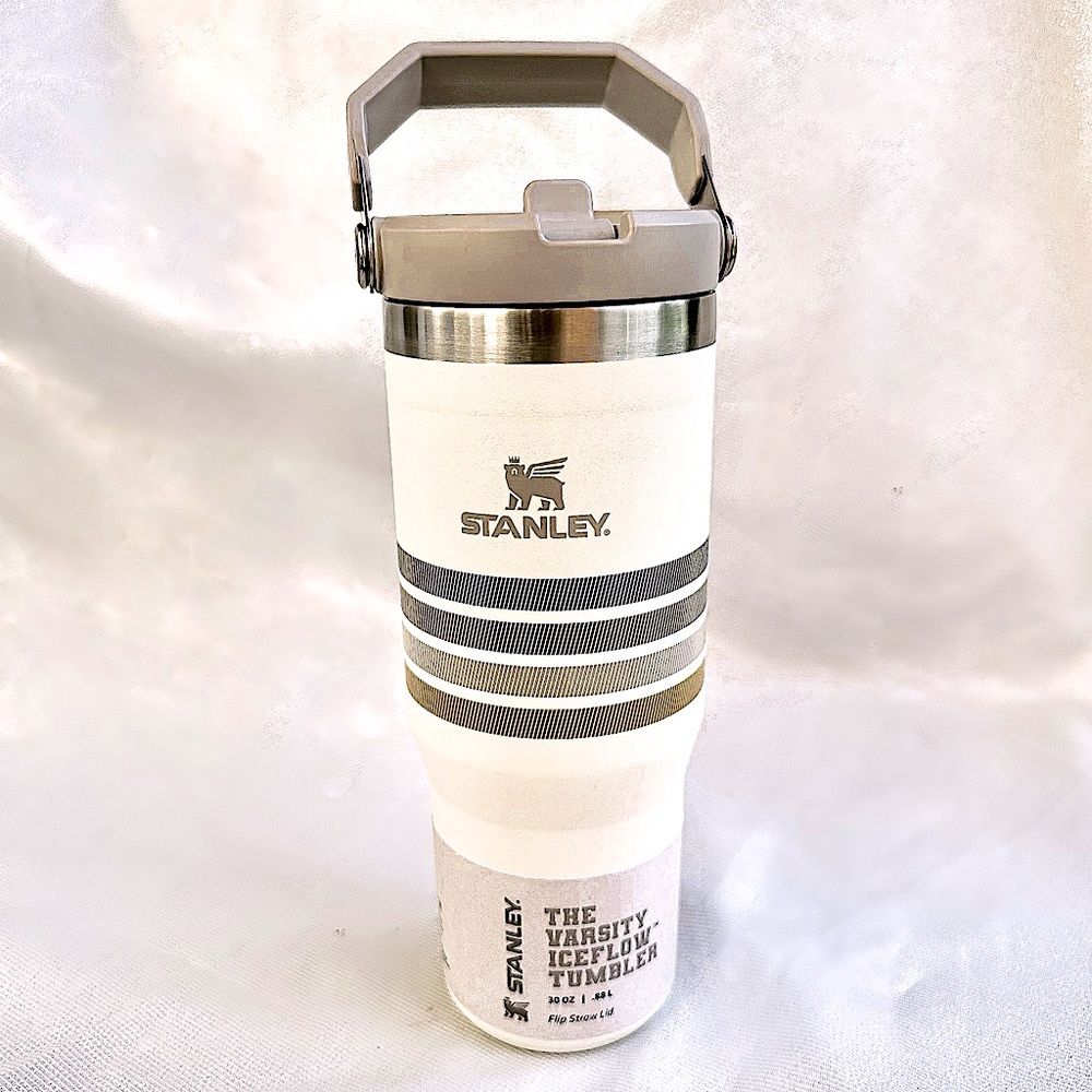 🎉HP! STANLEY ✨NWT✨ Varsity Collection 30oz FlipStraw Tumbler Cream Ash Stripe